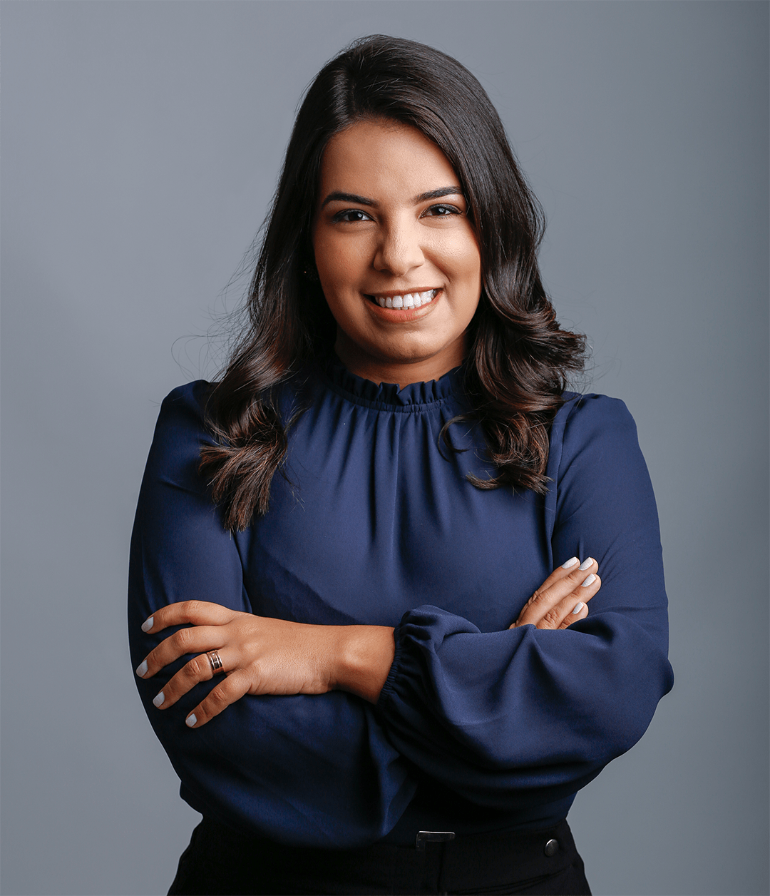 foto-thiele-damico-bracos-cruzados-sorrindo